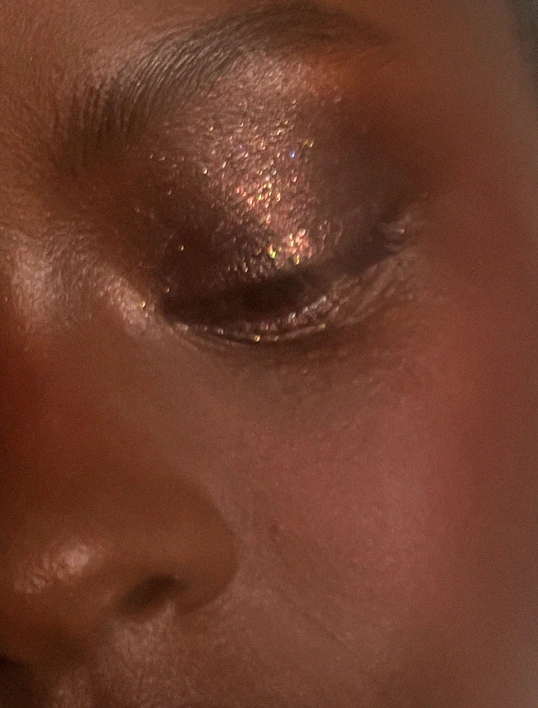 Sparkl liquid shadow and topper glitz