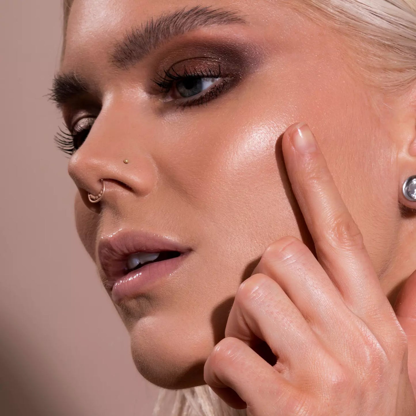 Infinity lip gloss pastel peach