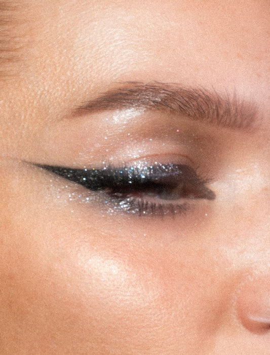 Sparkl liquid shadow and topper - Flash